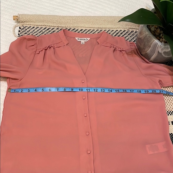 💗NWT💗 Long Sleeve Button Down Blouse - Picture 8 of 9
